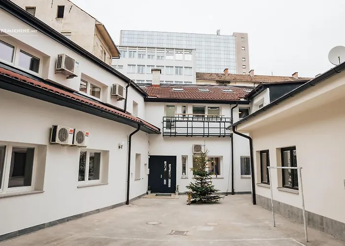Apartment Center II - Kersnikova